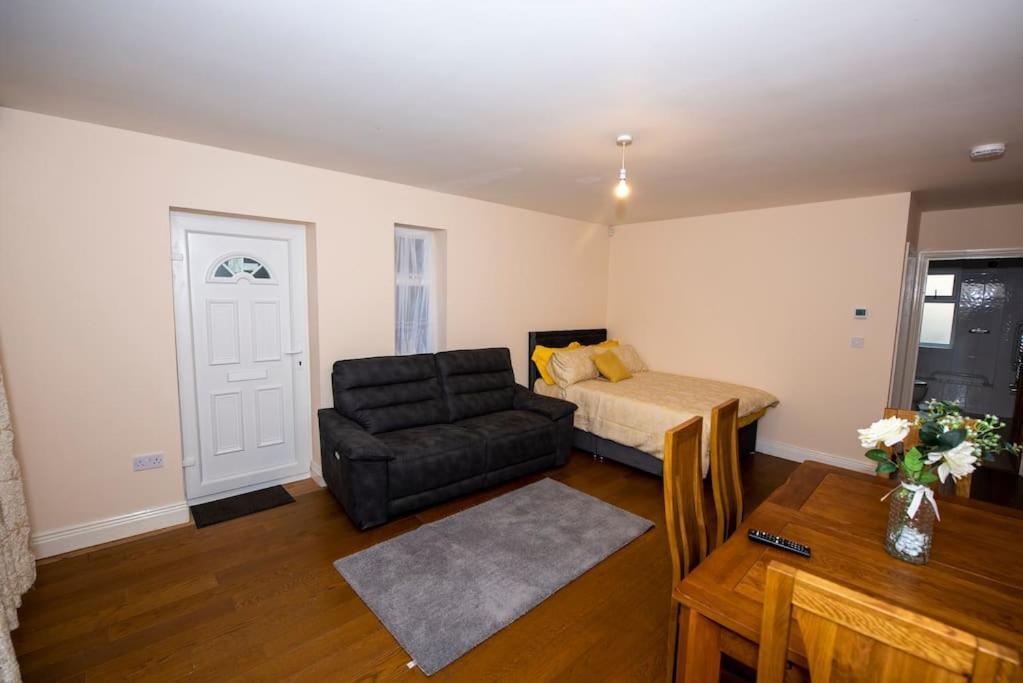 Apartament Littlefold Northwood  Zewnętrze zdjęcie